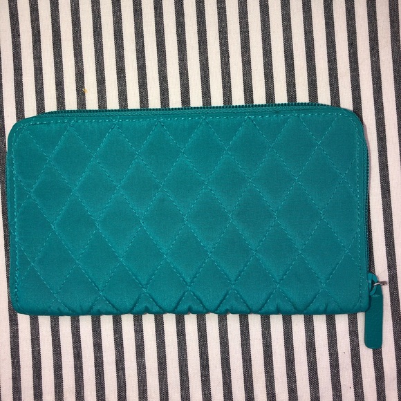 Vera Bradley Wallet - Picture 3 of 8